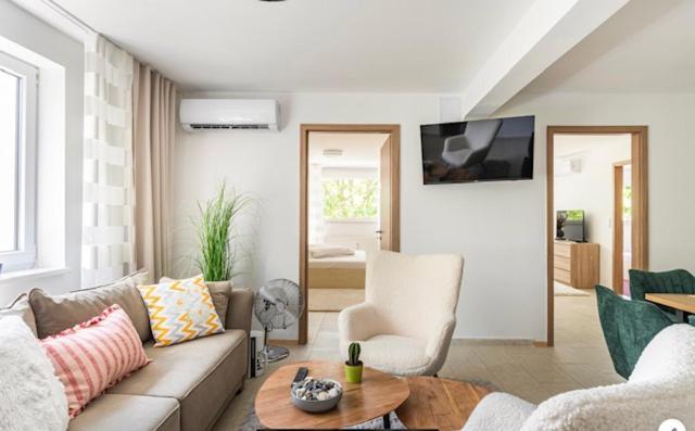 Sinus Premium Aparthotel Siofok Exterior photo